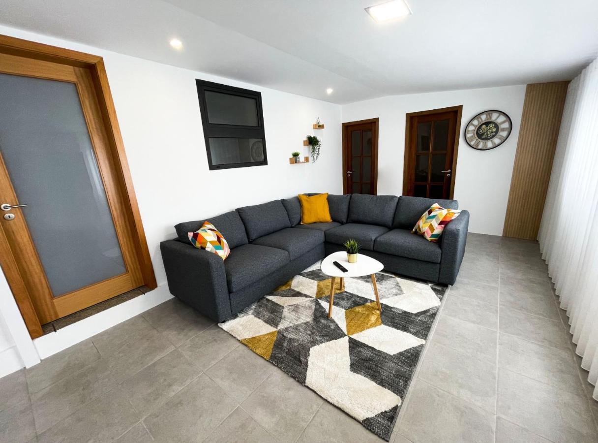 House 9 Guimaraes Villa Eksteriør bilde
