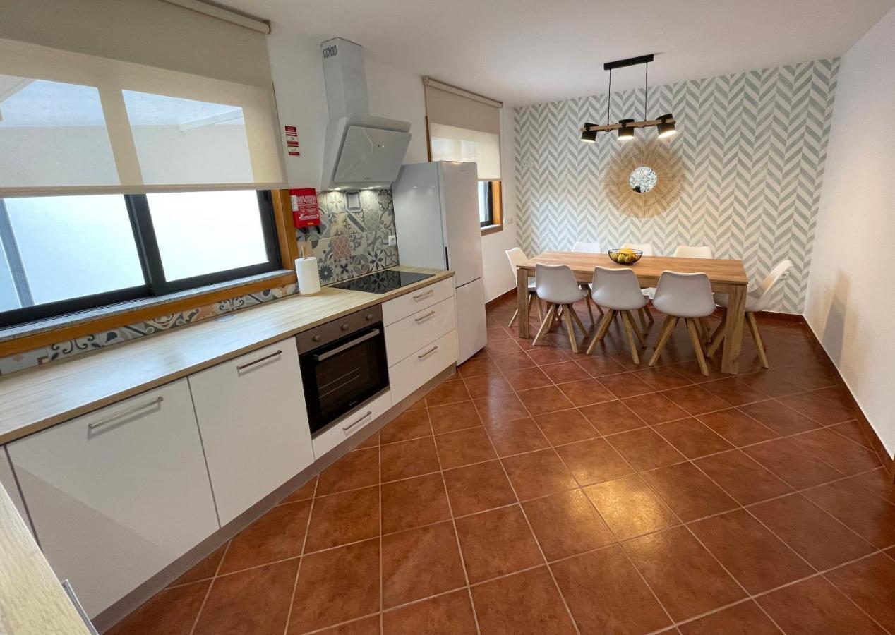 House 9 Guimaraes Villa Eksteriør bilde